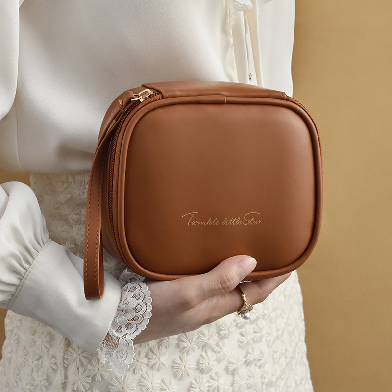 کیف آرایش چرم مینی چند کاره Twinkle little Star